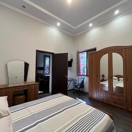 Old Batumi Apartment On Kostava 9 ภายนอก รูปภาพ