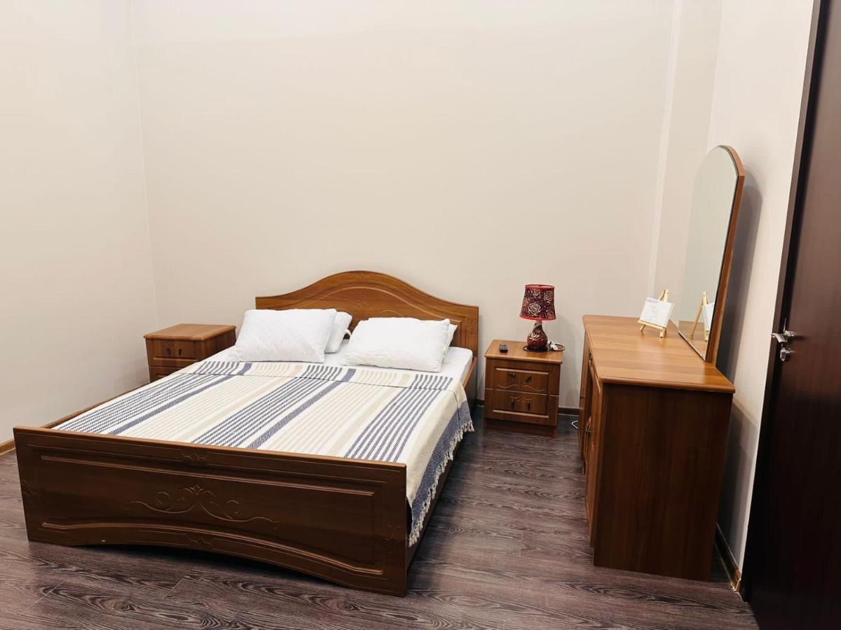Old Batumi Apartment On Kostava 9 ภายนอก รูปภาพ