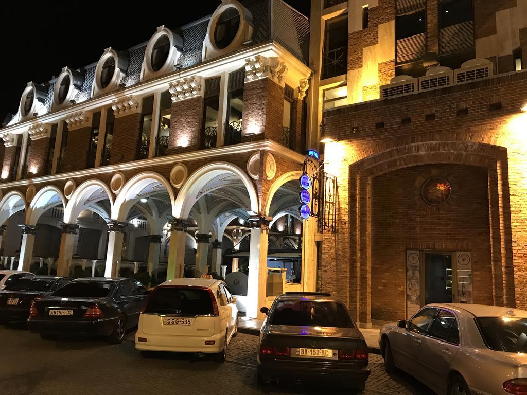 Old Batumi Apartment On Kostava 9 ภายนอก รูปภาพ